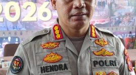 Kabid Humas Polda Jabar Kombes Pol. Hendra Rochmawan S.I.K., M.H mengatakan, orang tua memiliki peran penting dalam memberikan pemahaman dan edukasi kepada anak mengenai risiko berada di tengah situasi yang tidak kondusif,( Dok - Foto )