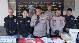 Kapolres Cimahi, AKBP Moh. Faruk Rozi, Selasa (1/9/2026) saat Konpers bersama awak media,( Dok - Foto )