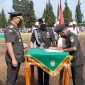 Pangdam III/Siliwangi Mayjen TNI Kosasih, S.E., M.M., bertindak sebagai Inspektur Upacara pada Upacara Penutupan Pendidikan, Pelantikan dan Penyumpahan Prajurit Pendidikan Pertama Tamtama (Dikmata) Infanteri TNI AD Gelombang II Tahun Anggaran 2026, yang dilaksanakan di Lapangan Sapta Marga Dodik Secata Rindam III/Siliwangi, Kampung Cikole, Desa Margamukti, Kecamatan Pangalengan, Kabupaten Bandung, Rabu (9/9/2026),( Dok - Foto )