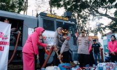 Kemarau Panjang, Polres Cimahi Salurkan 8.000 Liter Air Bersih Setiap Hari untuk Warga Asrama dan Sekitar