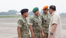 Pangdam III/Siliwangi Mayjen TNI Kosasih, S.E., M.M., menghadiri sekaligus mendampingi Menteri Pertahanan RI Jenderal TNI (Purn.) (Hor) Dr. Sjafrie Sjamsoeddin dalam rangka kunjungan kerja di wilayah Kodam III/Siliwangi, Kamis (8/10/2026),( Dok - Foto )