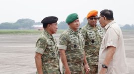 Pangdam III/Siliwangi Mayjen TNI Kosasih, S.E., M.M., menghadiri sekaligus mendampingi Menteri Pertahanan RI Jenderal TNI (Purn.) (Hor) Dr. Sjafrie Sjamsoeddin dalam rangka kunjungan kerja di wilayah Kodam III/Siliwangi, Kamis (8/10/2026),( Dok - Foto )