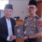 Inspektur Pengawasan Daerah (Irwasda) Polda Jabar Kombes Pol. Benny Subandi S.I.K., M.Si beserta Pejabat Utama (PJU) Polda Jabar tampak hadir di tengah- tengah warga,( Dok - Foto )