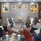 Pangdam IV/Diponegoro Mayjen TNI Sudaryanto, S.E., M.Han., menerima audiensi Regional Chief Executive Officer (CEO) BNI, Mesah Roni Ginting, beserta tim di ruang kerja Pangdam IV/Diponegoro, Rabu (21/10/2026),( Dok - Foto )