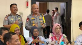 Kepolisian Daerah Jawa Barat (Polda Jabar) menggelar kegiatan Focus Group Discussion (FGD) bertajuk “Polisi Bersama Masyarakat, Pencegahan Ekstremisme pada Anak melalui Penguatan Keluarga dan Sekolah” di Aula Moeryono Mapolda Jabar, Kota Bandung,( Dok - Foto )