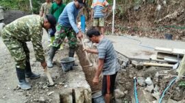 Pelaksanaan Bakti TNI AD untuk Rakyat TA 2026 oleh Kodim 0709/Kebumen terus menunjukkan perkembangan melalui berbagai sasaran pembangunan yang menyentuh langsung kebutuhan masyarakat,( Dok - Foto )